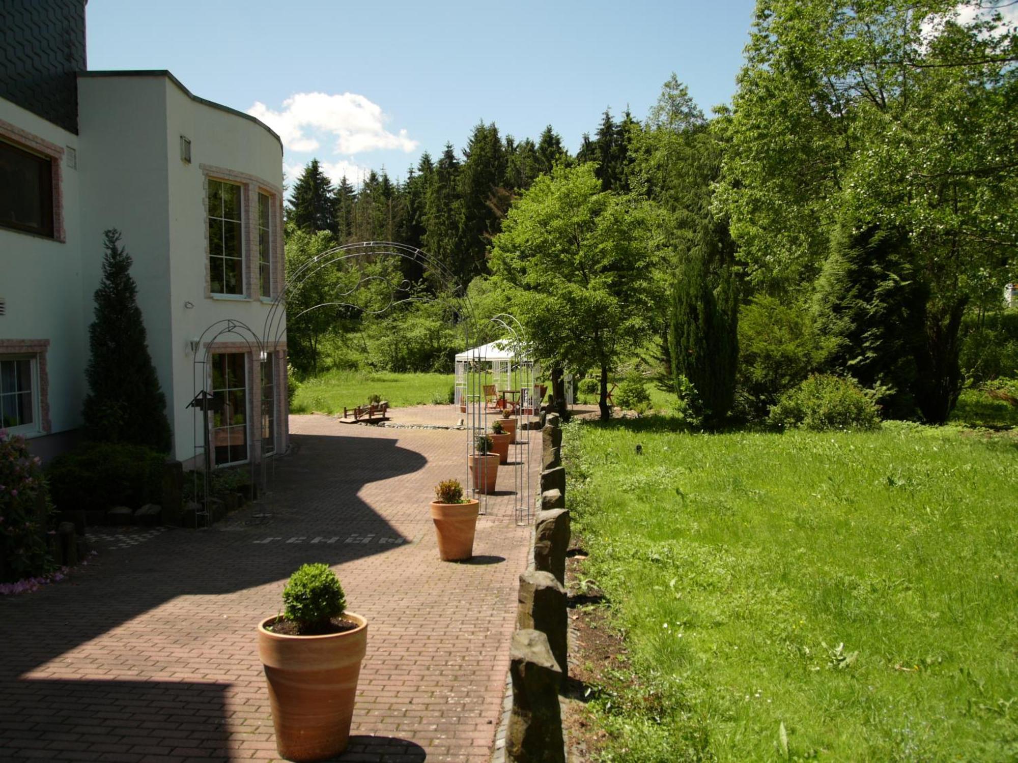 Studentenmuehle Hotel - Restaurant Nomborn Екстер'єр фото