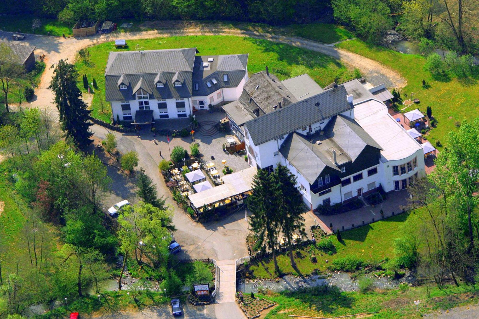 Studentenmuehle Hotel - Restaurant Nomborn Екстер'єр фото