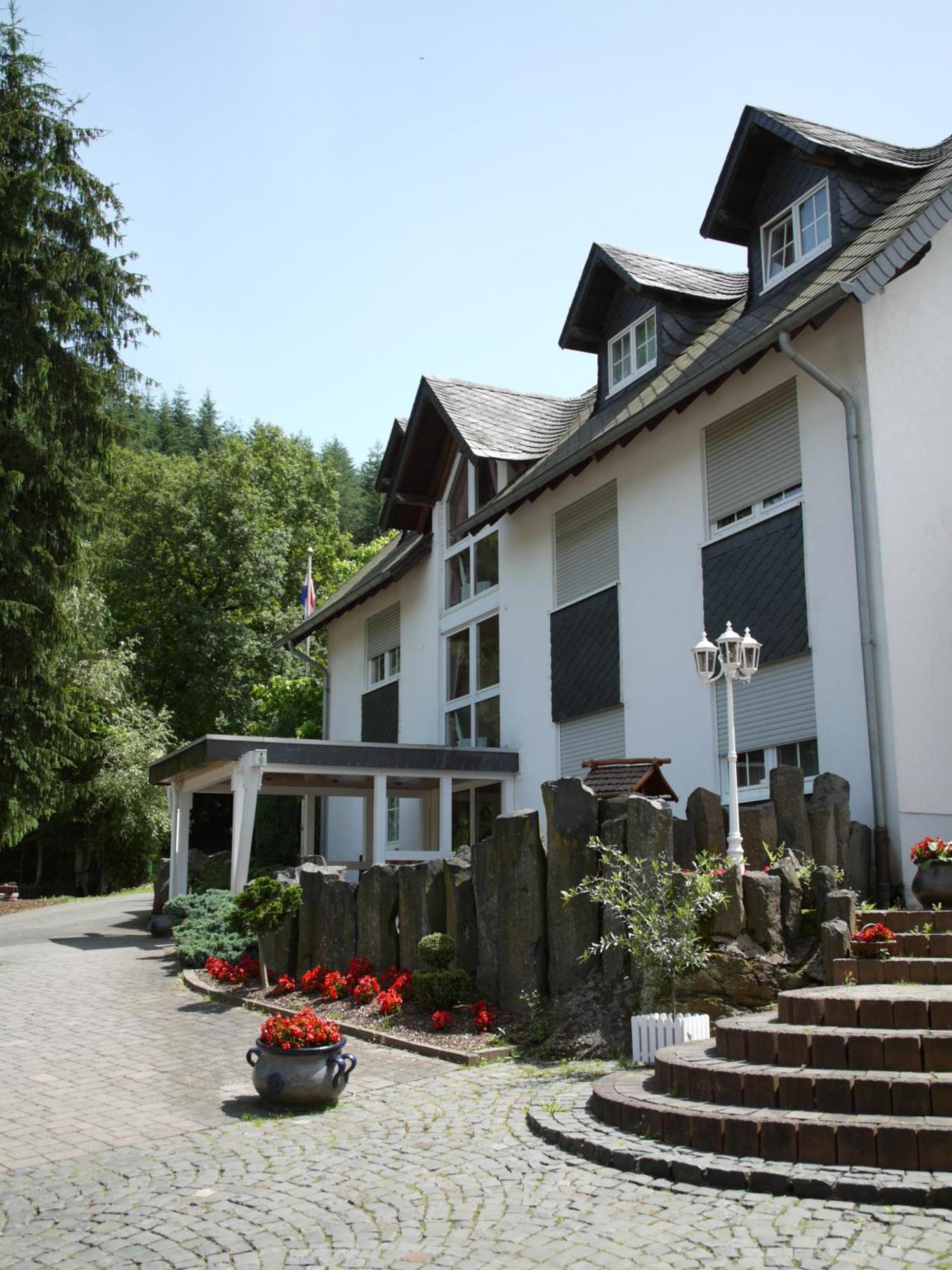 Studentenmuehle Hotel - Restaurant Nomborn Екстер'єр фото