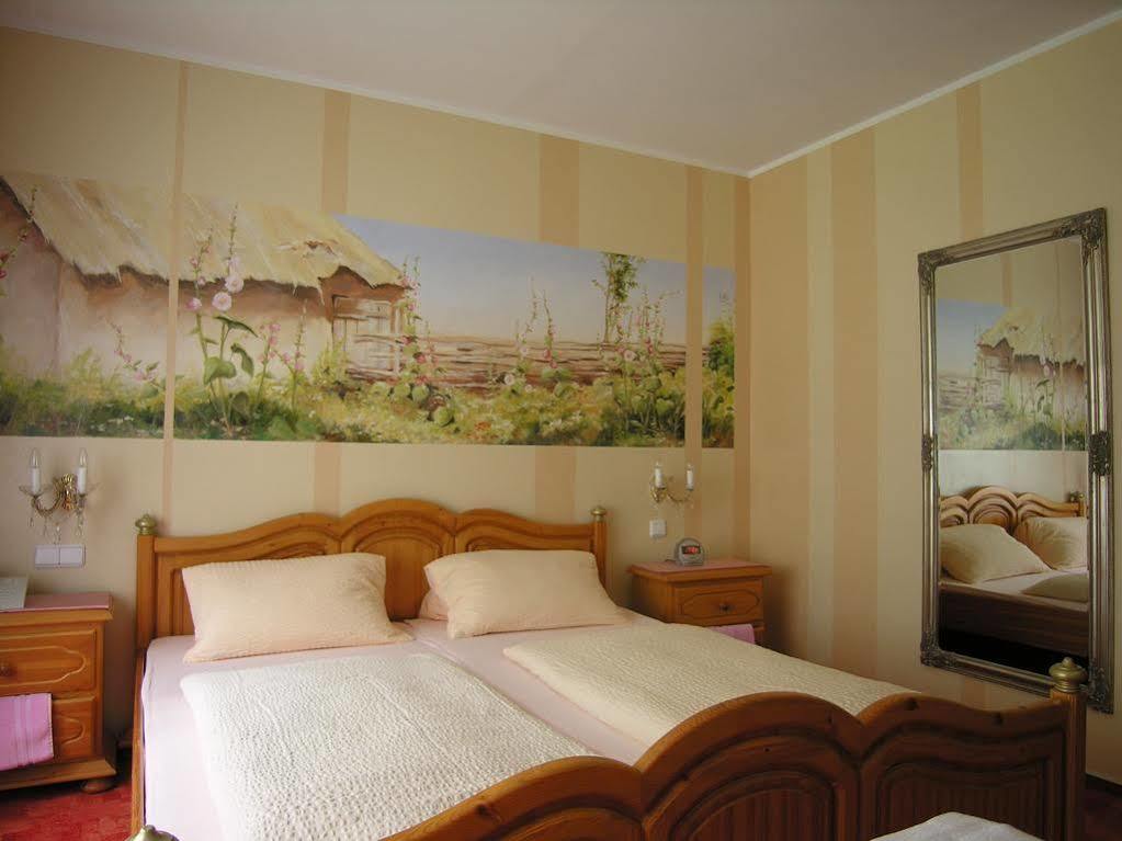Studentenmuehle Hotel - Restaurant Nomborn Екстер'єр фото