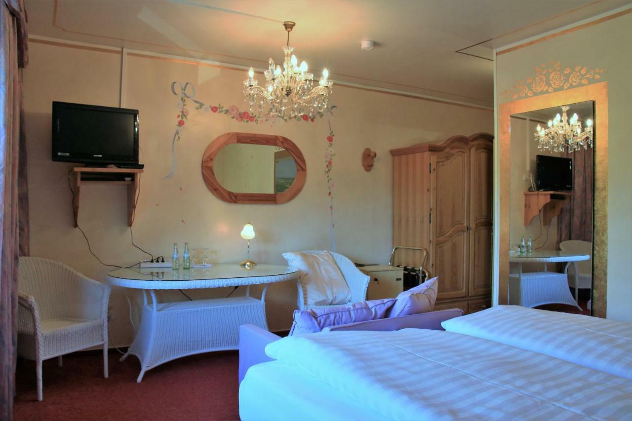 Studentenmuehle Hotel - Restaurant Nomborn Екстер'єр фото